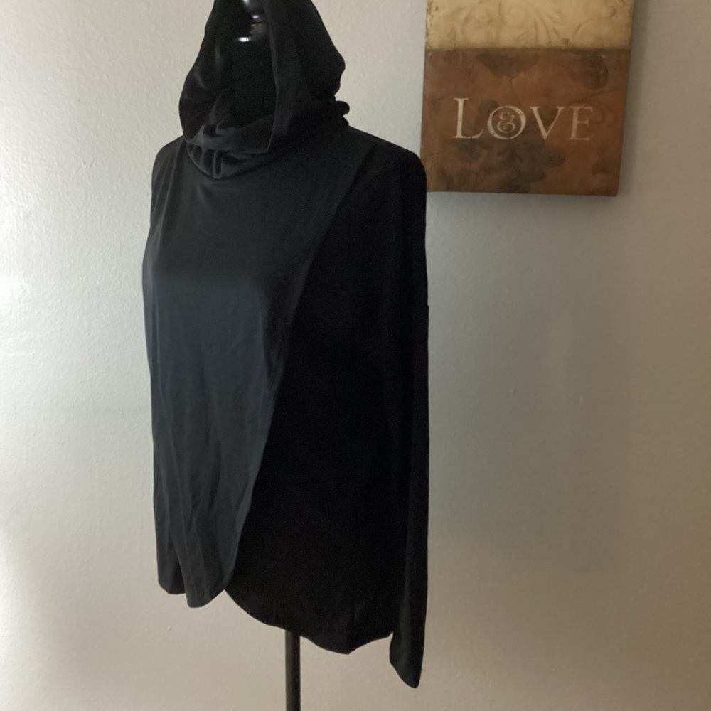 cable & gauge studio black pullover hoodie NWOT - Picture 2 of 9